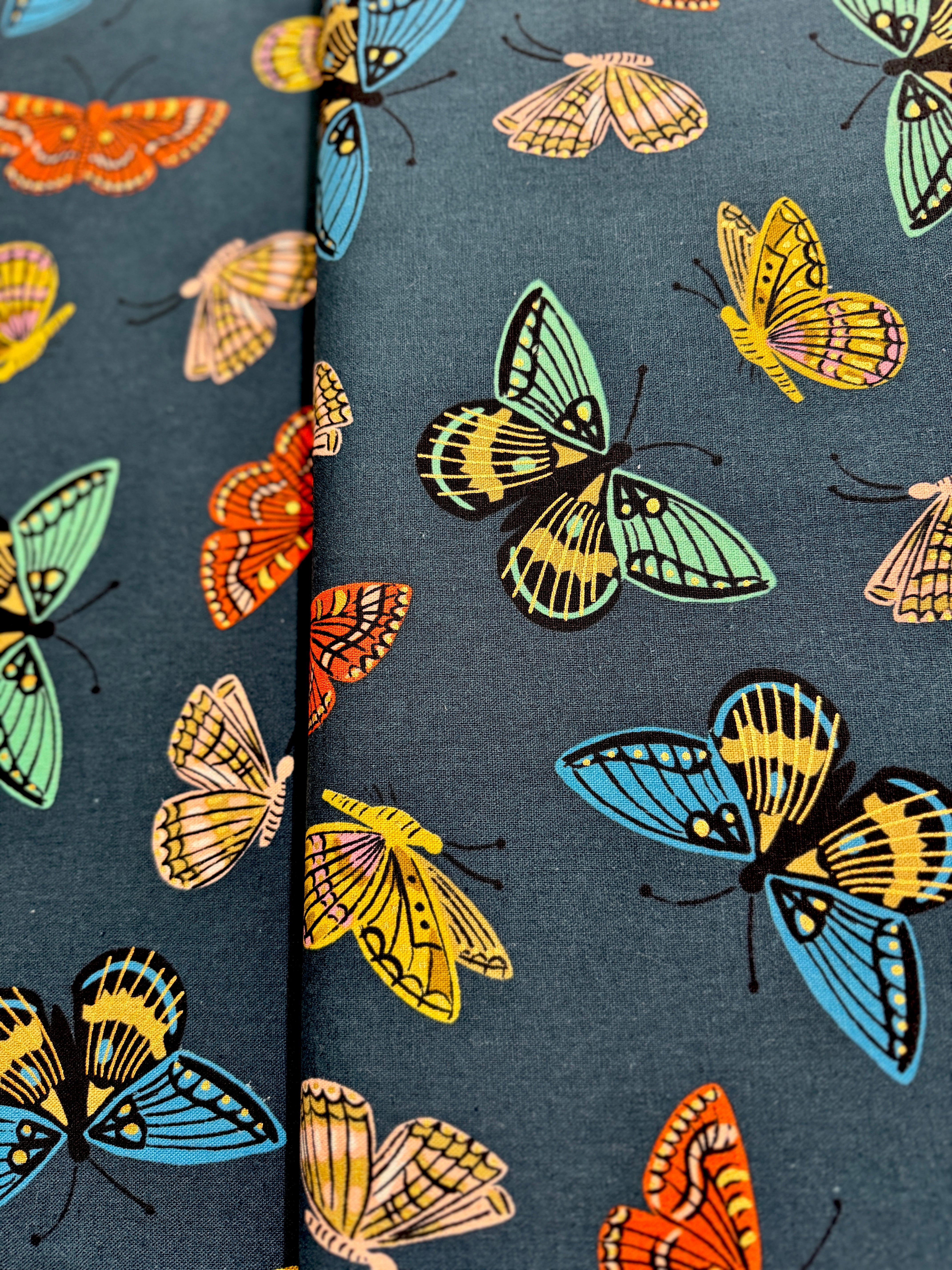 English Garden - Monarch Navy Metallic Canvas Yardage