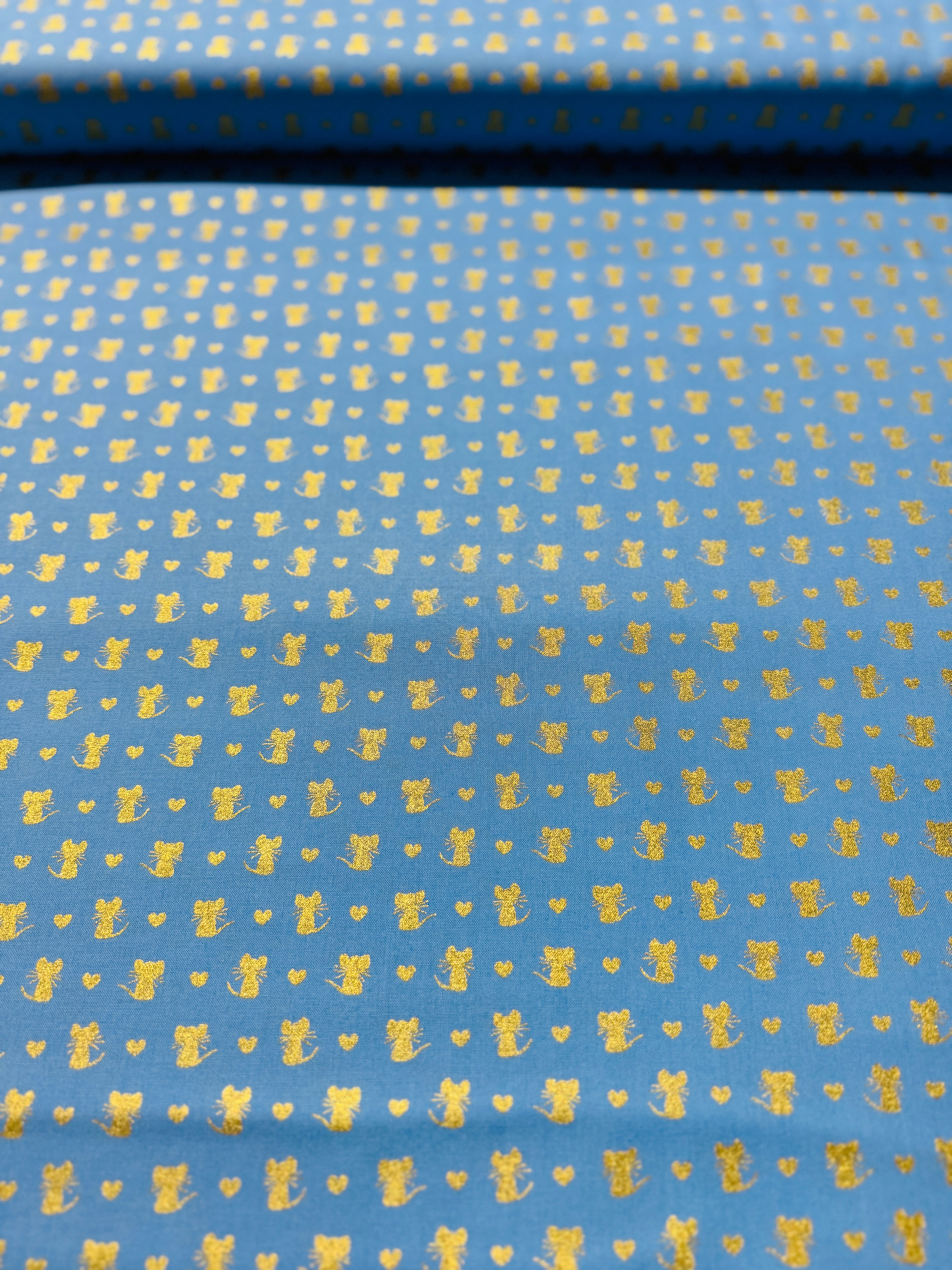 Fat Quarter - Glitter Critters - Nice Mice Cornflower/Gold Glitter