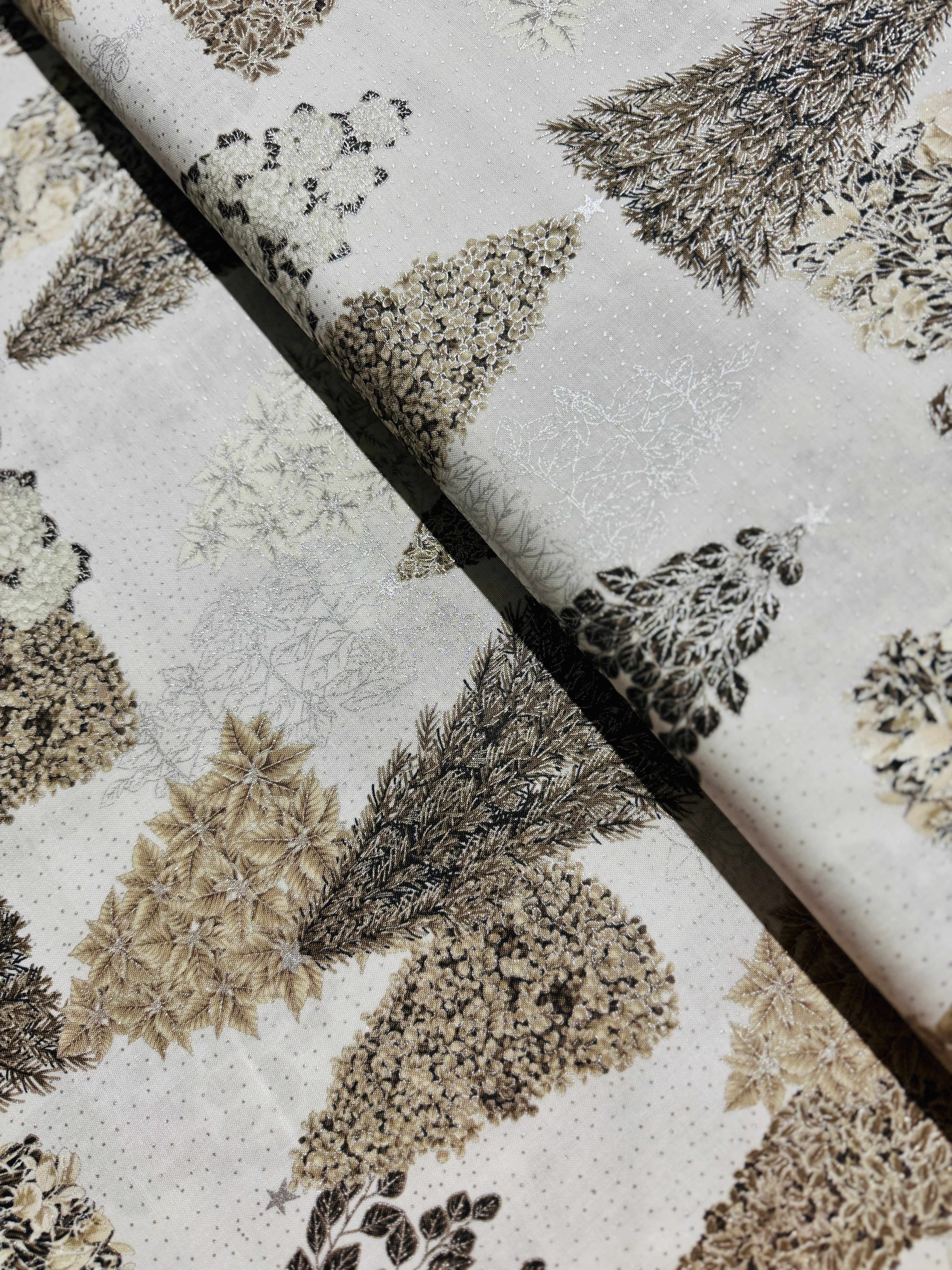 Holiday Flourish-Snow flower - Winter Trees Blanc Metallic - Remnant