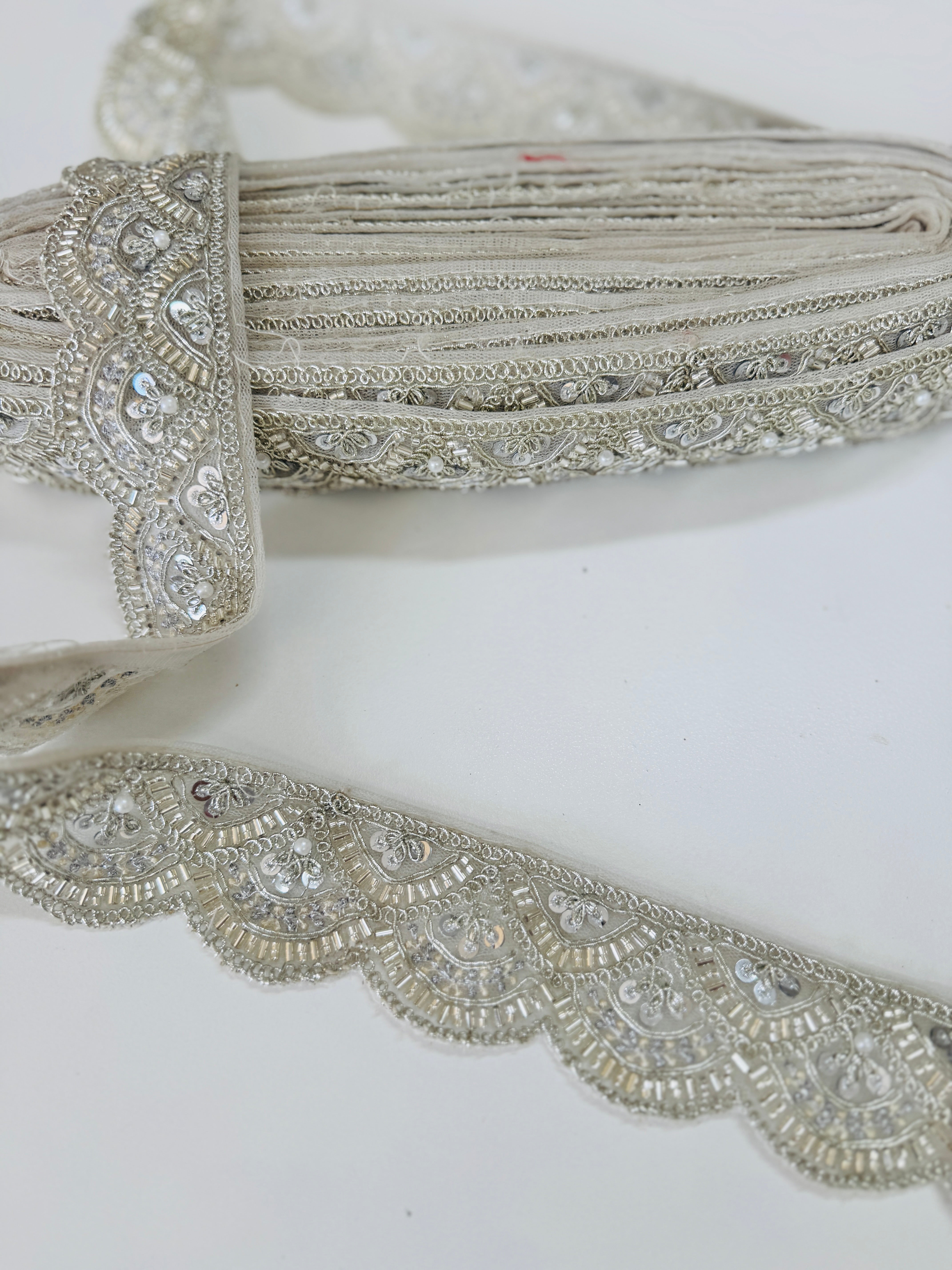 Ivory Pearl Beaded Scalloped Lace Trim