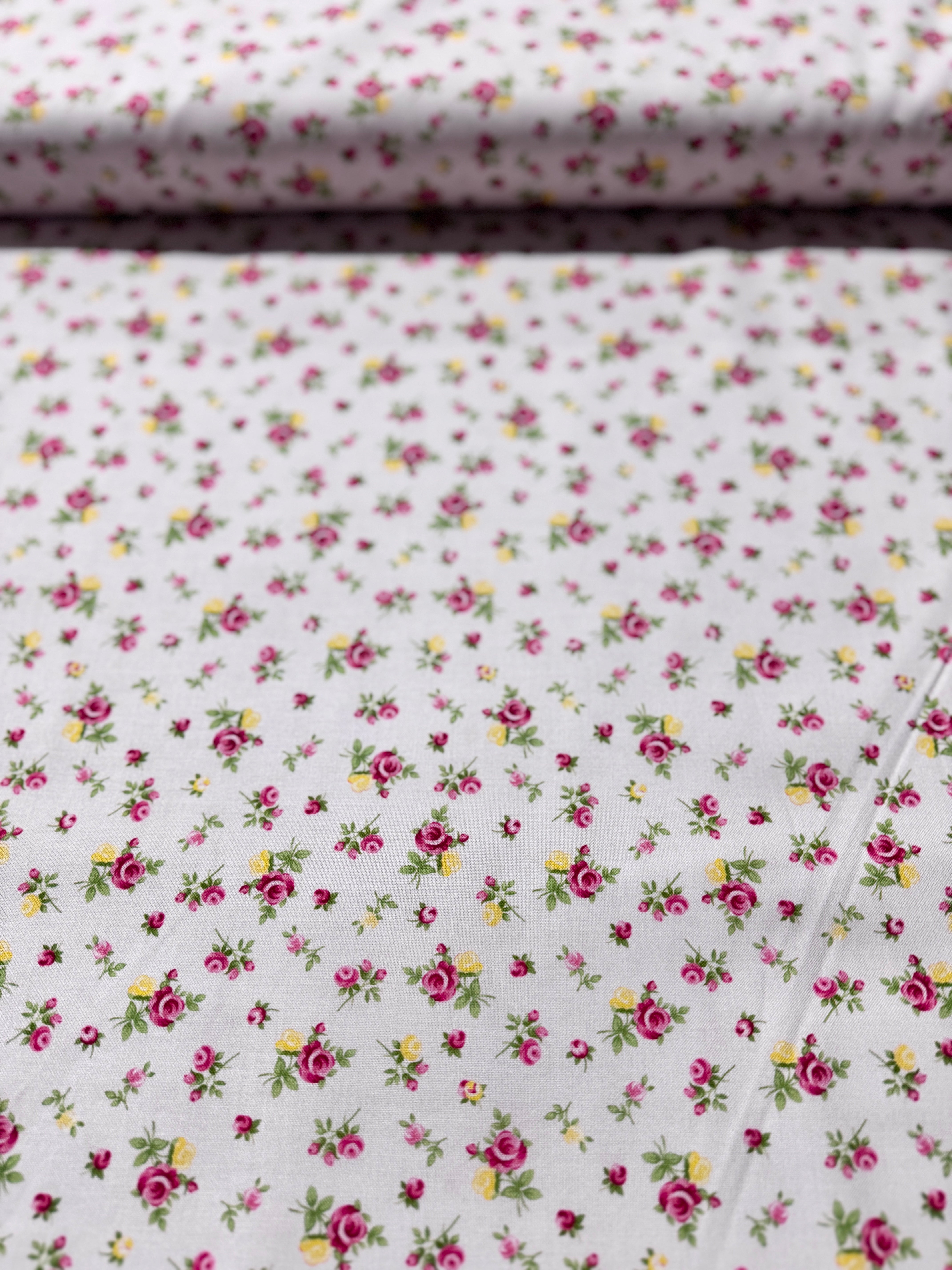 Tossed Tiny Rose Pink Yardage