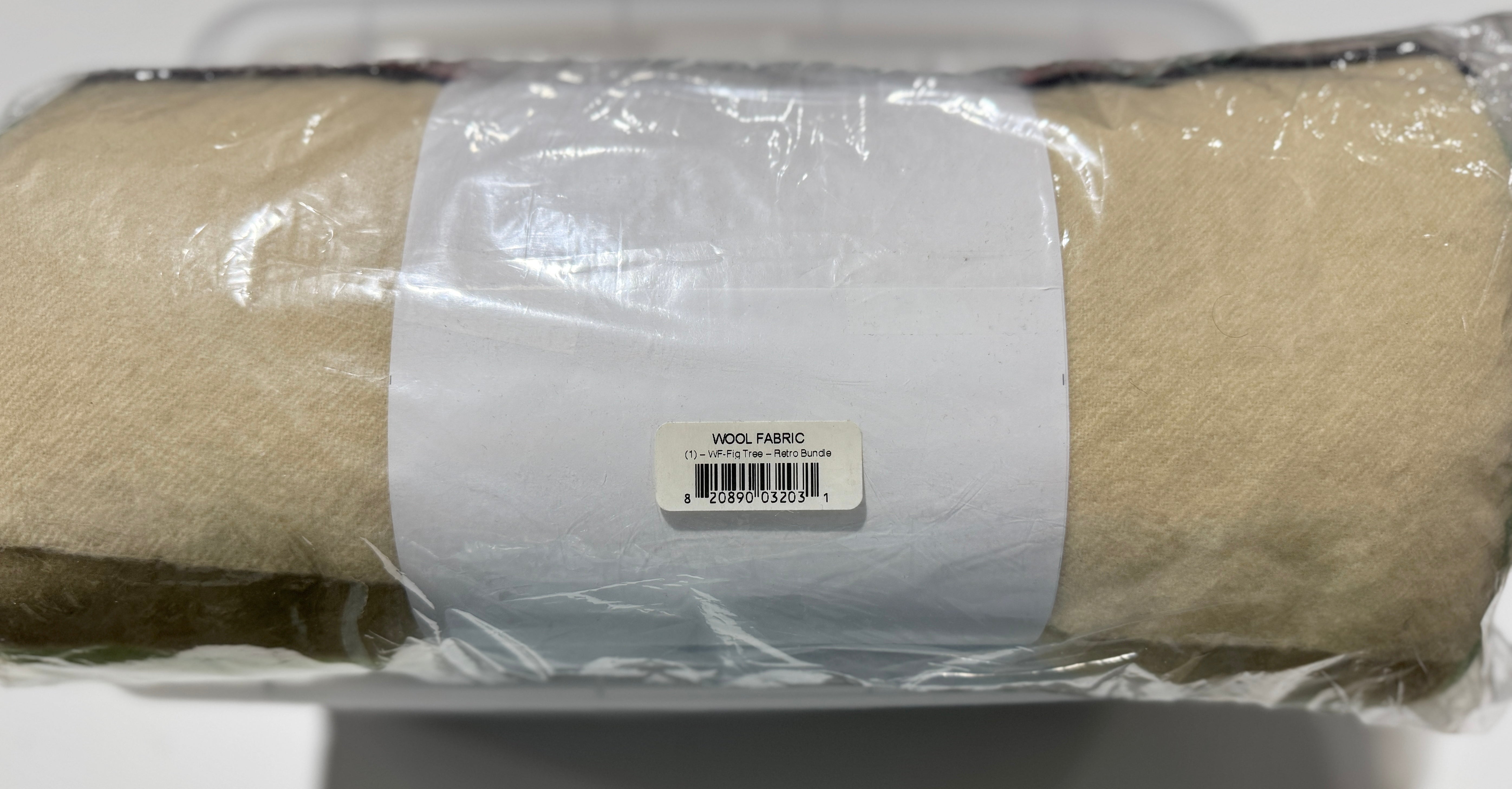 Wool - Weeks Dye Works - Retro Farmhouse Wool Bundle - 14 Pieces - 13" x 15"