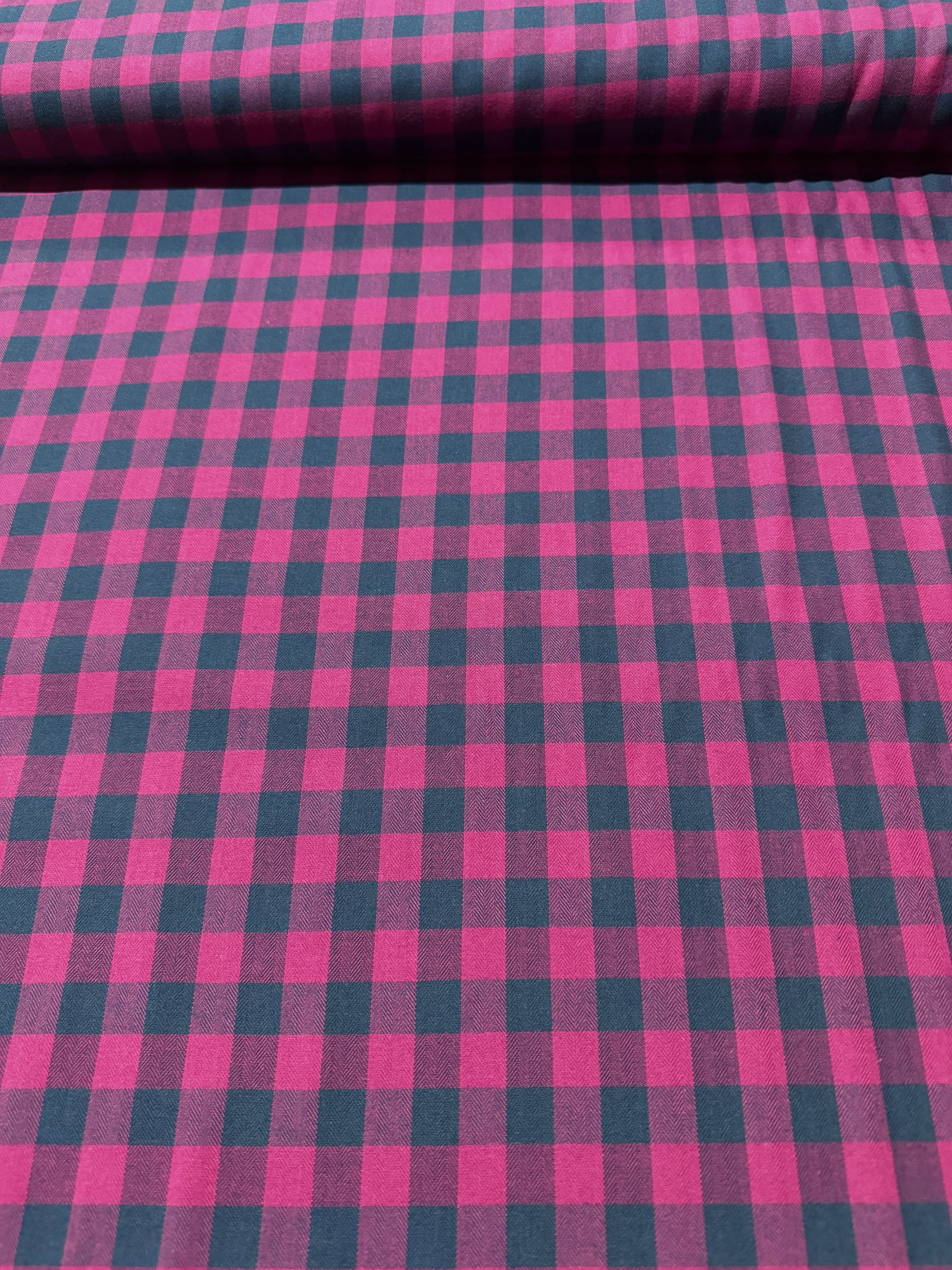 Porto Flannel-Gingham - Magenta Flannel Yardage
