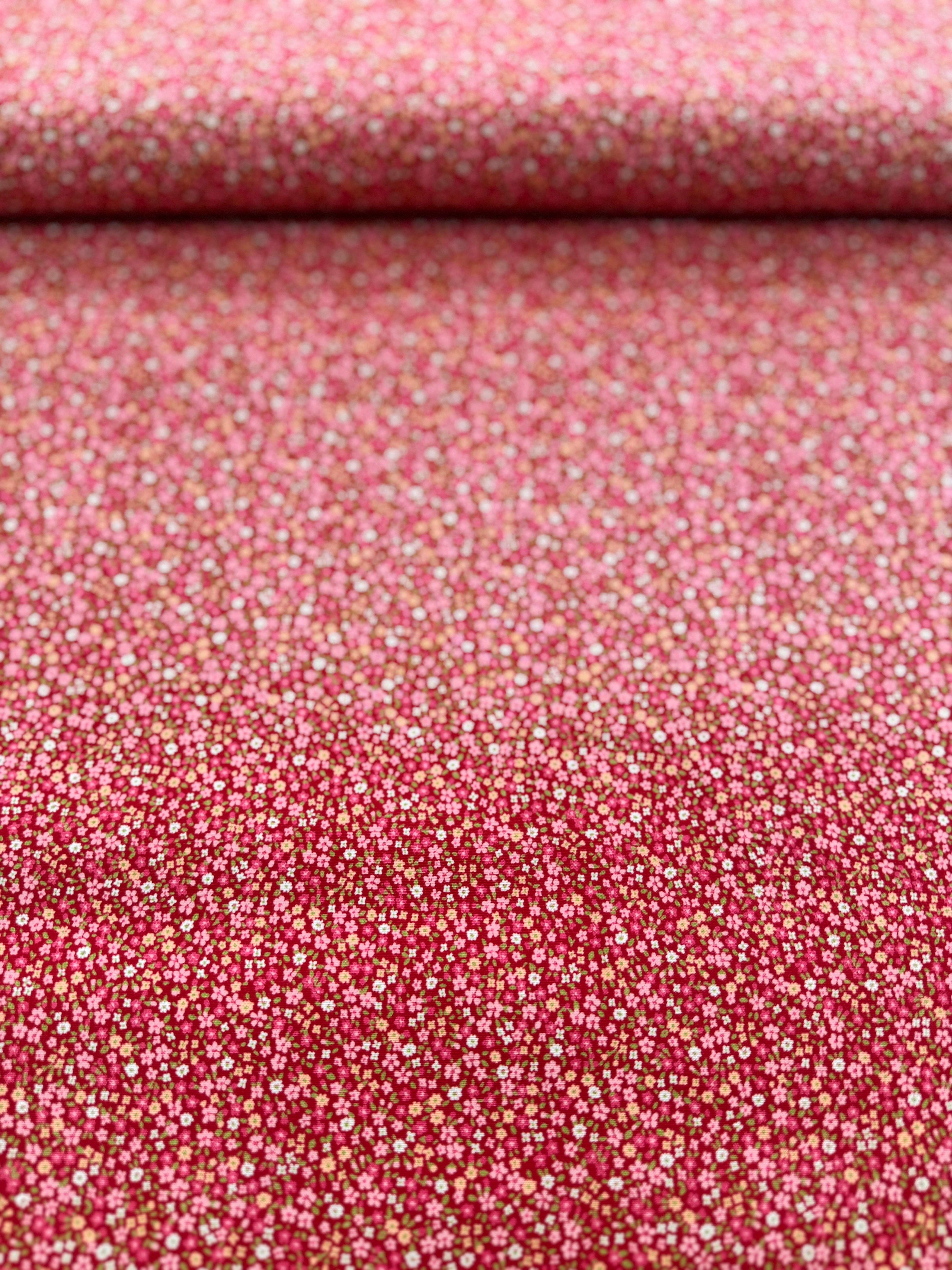 Sevenberry Petite Garden - Petite Florals Red - Remnant