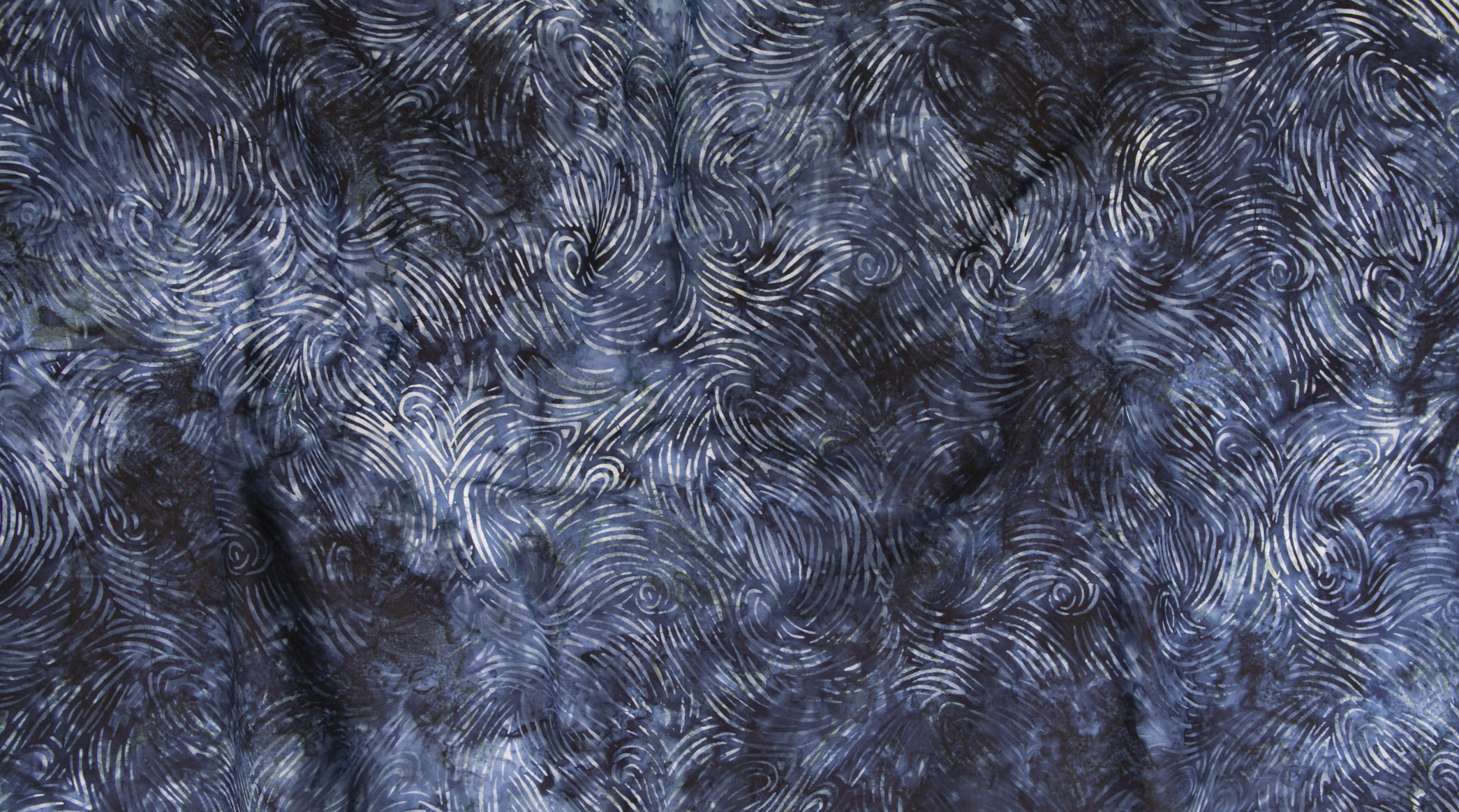 Malam Batiks VII Fingerprints in Slate by Jinny Beyer – hand-dyed batik cotton fabric with gray textured fingerprint pattern.