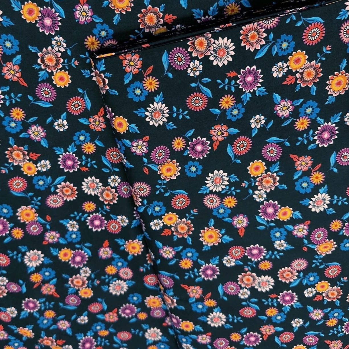 London Calling 11 Lawn - Floral Back Yardage