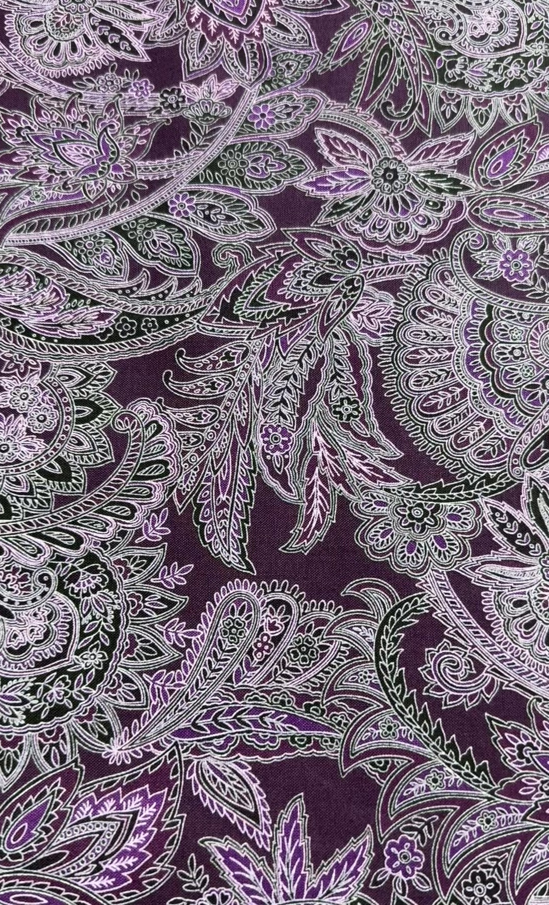 Maison Paisley Magenta Fabric by Jinny Beyer for RJR Fabrics – vibrant magenta paisley quilting cotton.